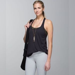 LULULEMON Athletica 105F Singlet Scalloped Tank